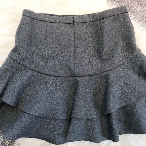 JCrew Gray Flannel Ruffle Skirt Size 4 - Picture 5 of 7